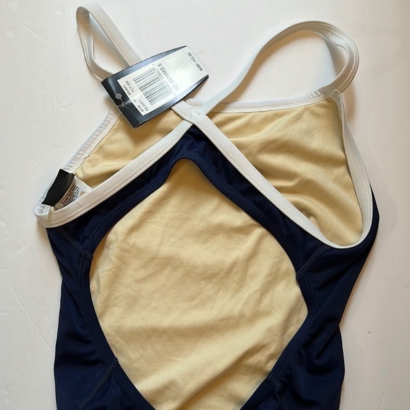 Nike Polyester Lycra spandex blend One Piece swimsuit Size 6 NWT U Back - Picture 8 of 14